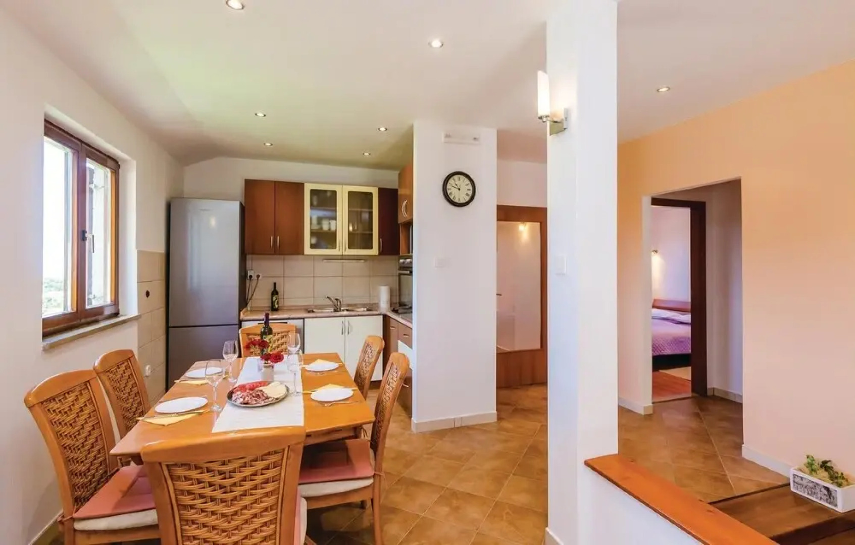 Two-Bedroom Apartment Gruda with an Outdoor Swimming Pool 08