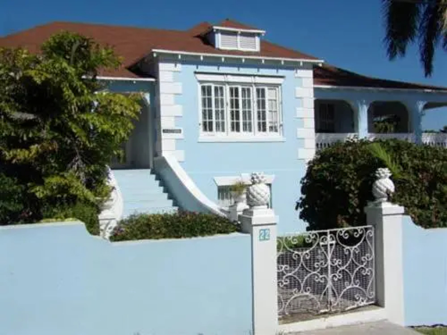 La Paloma Guest House