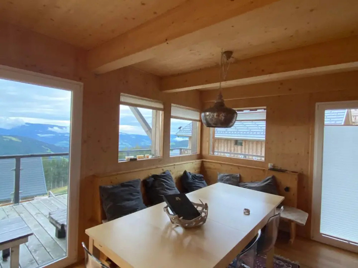 Luxury Chalet in Klippitztörl With Ski Storage