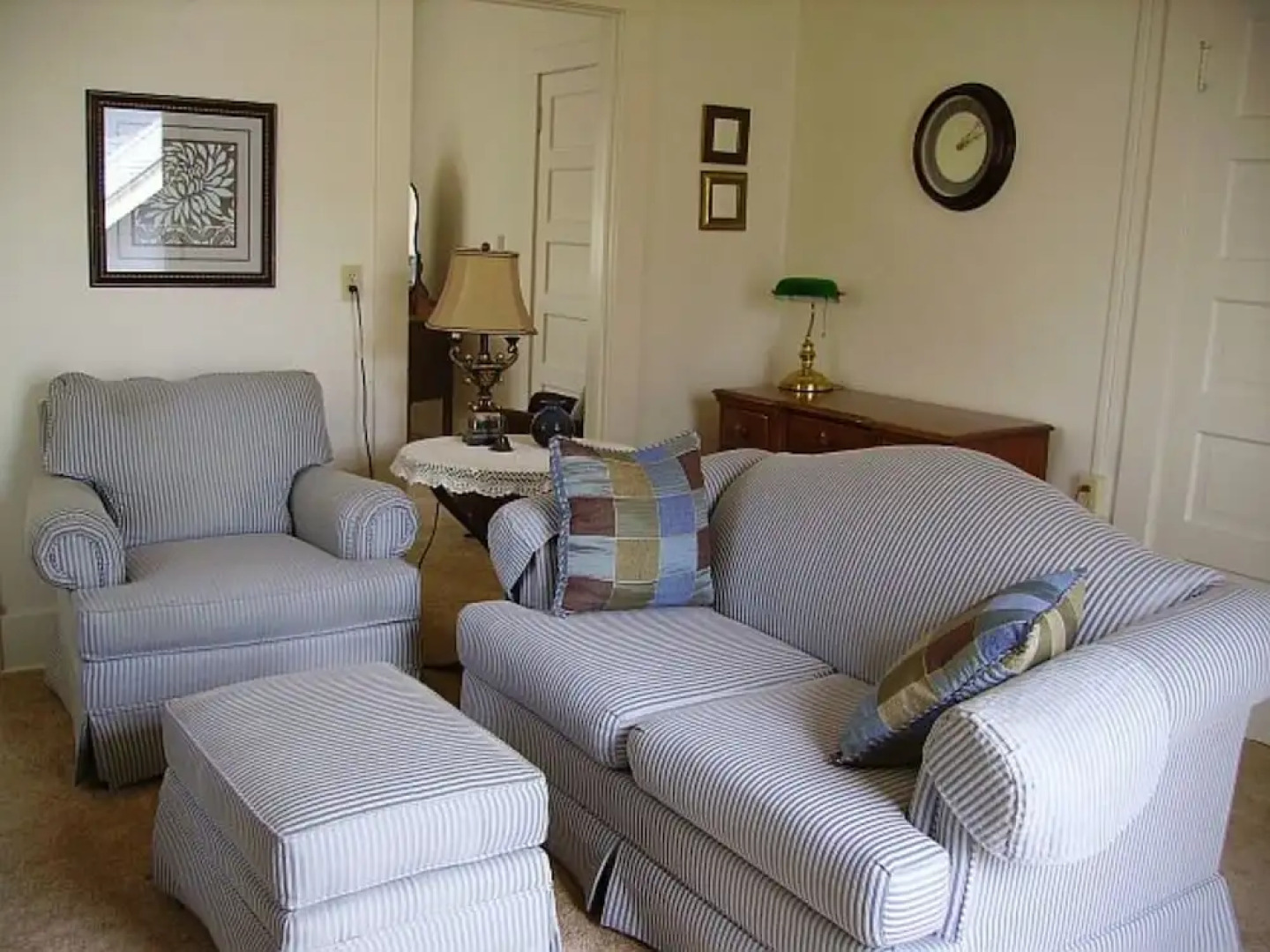 Avenue Hotel Bed and Breakfast