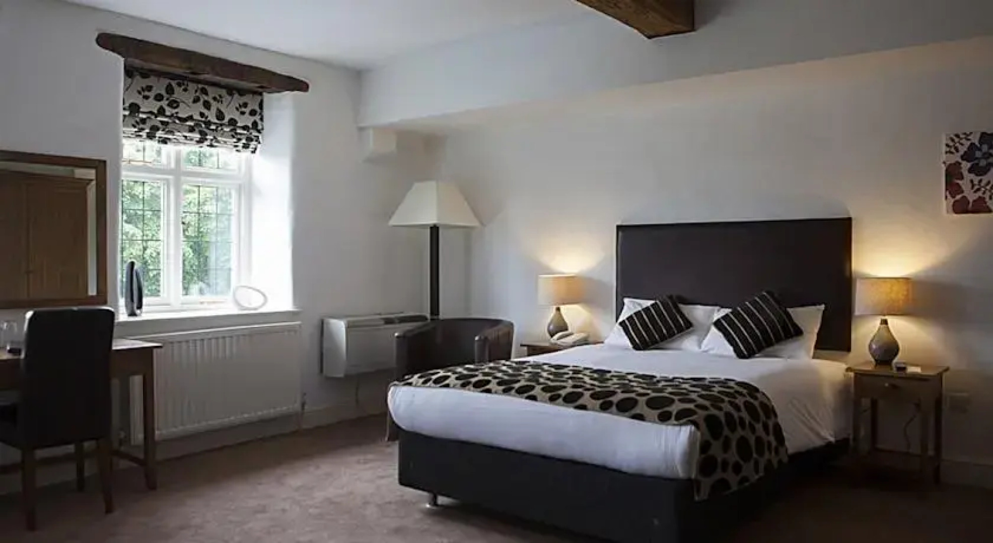 Dashwood Restaurant Rooms and Bar