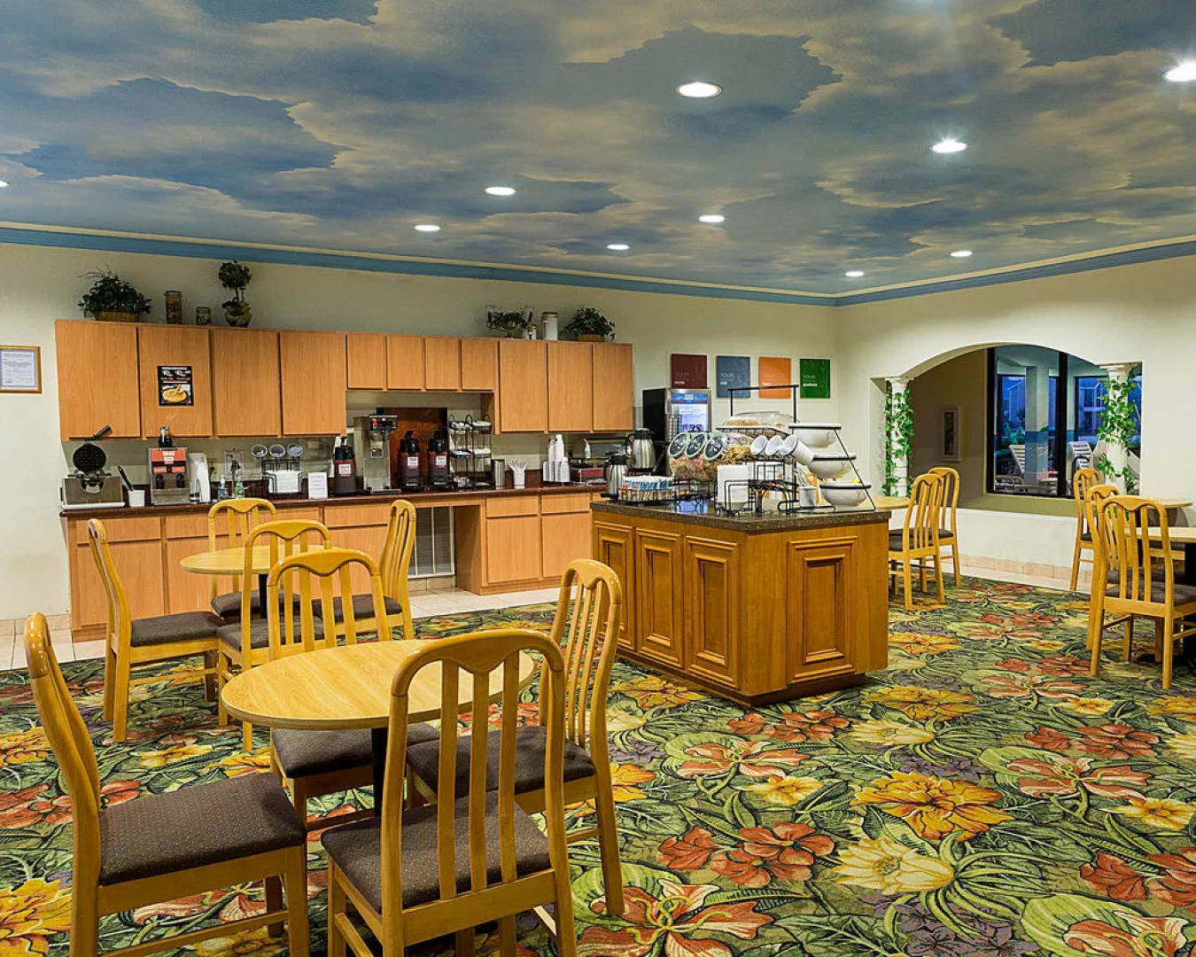 Comfort Inn & Suites