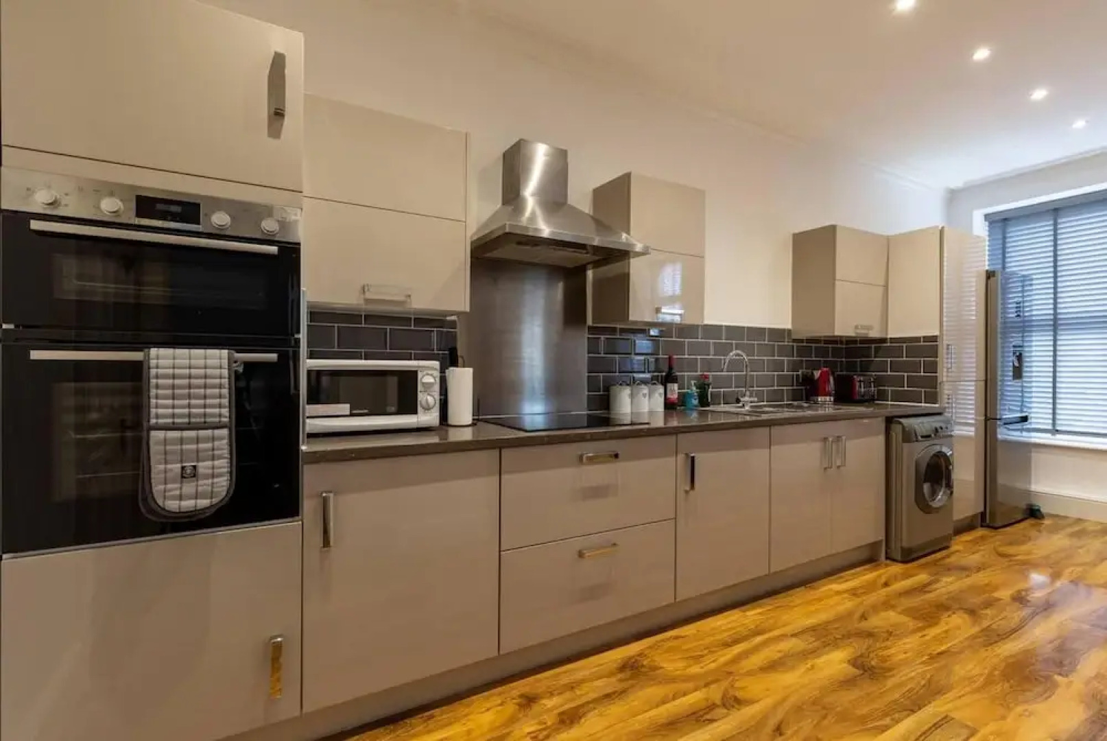 Inviting 1-bed Apartment in Lytham Saint Annes