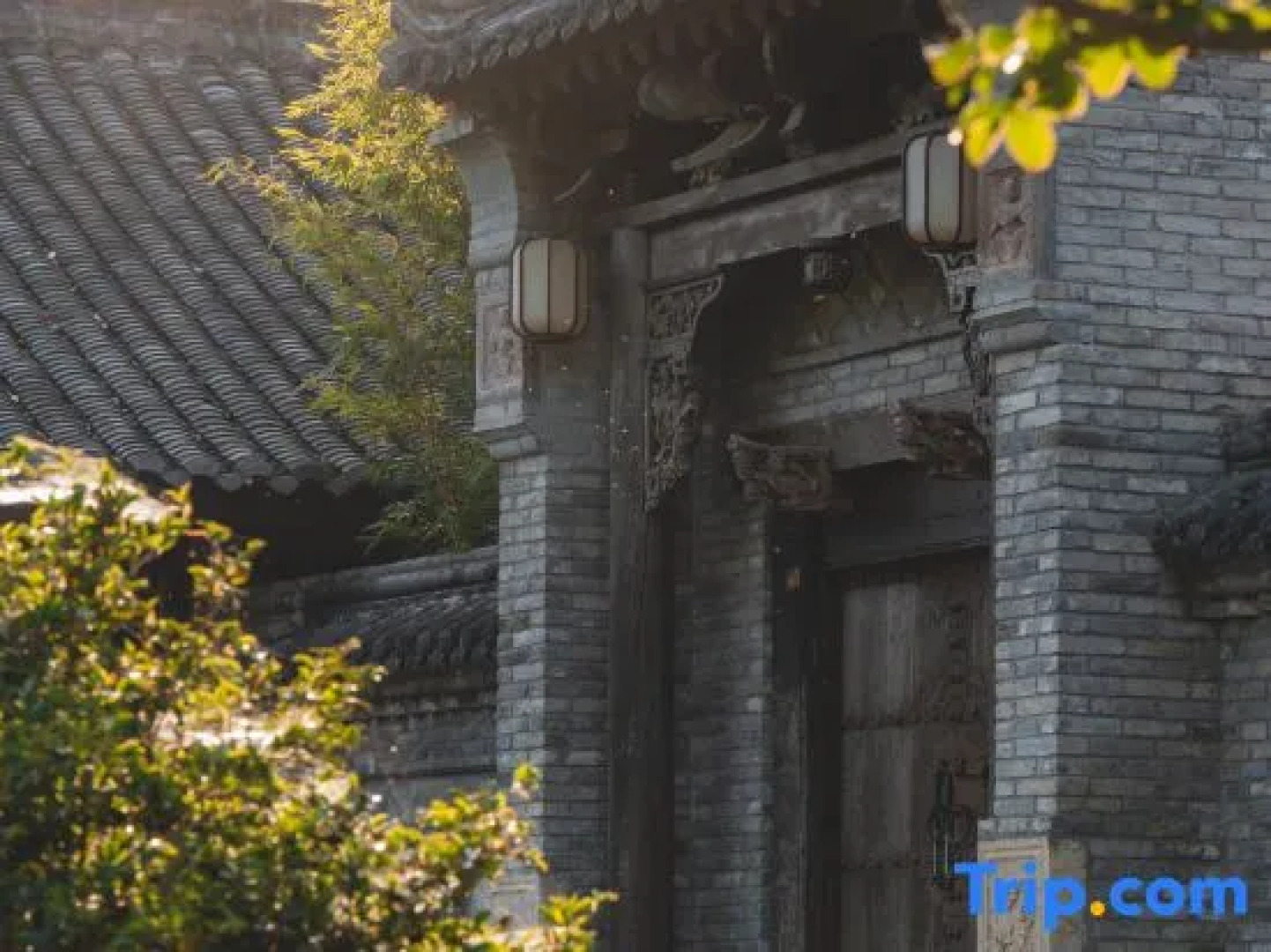 Qujia Courtyard Guesthouse