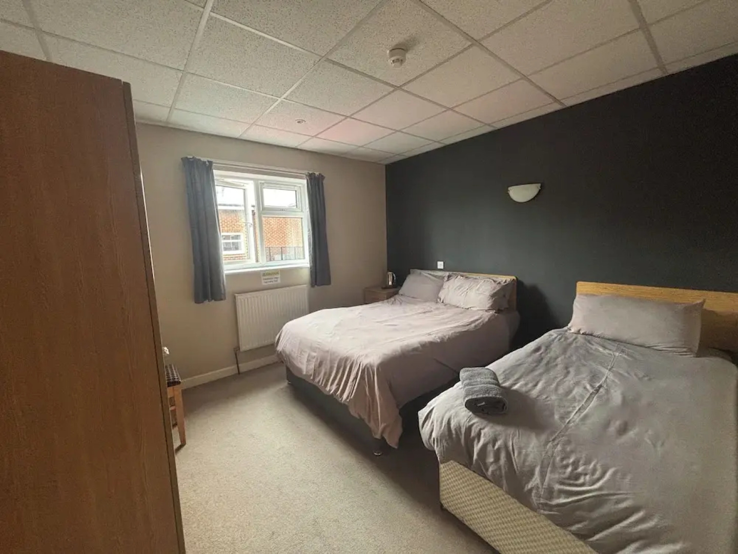 Fitzwilliam Arms Hotel