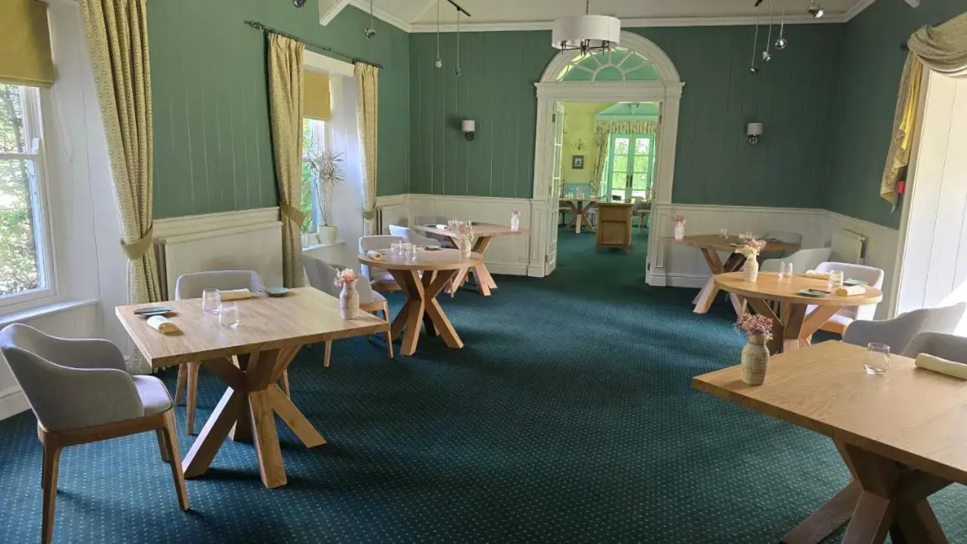 Tyddyn Llan Restaurant with Rooms
