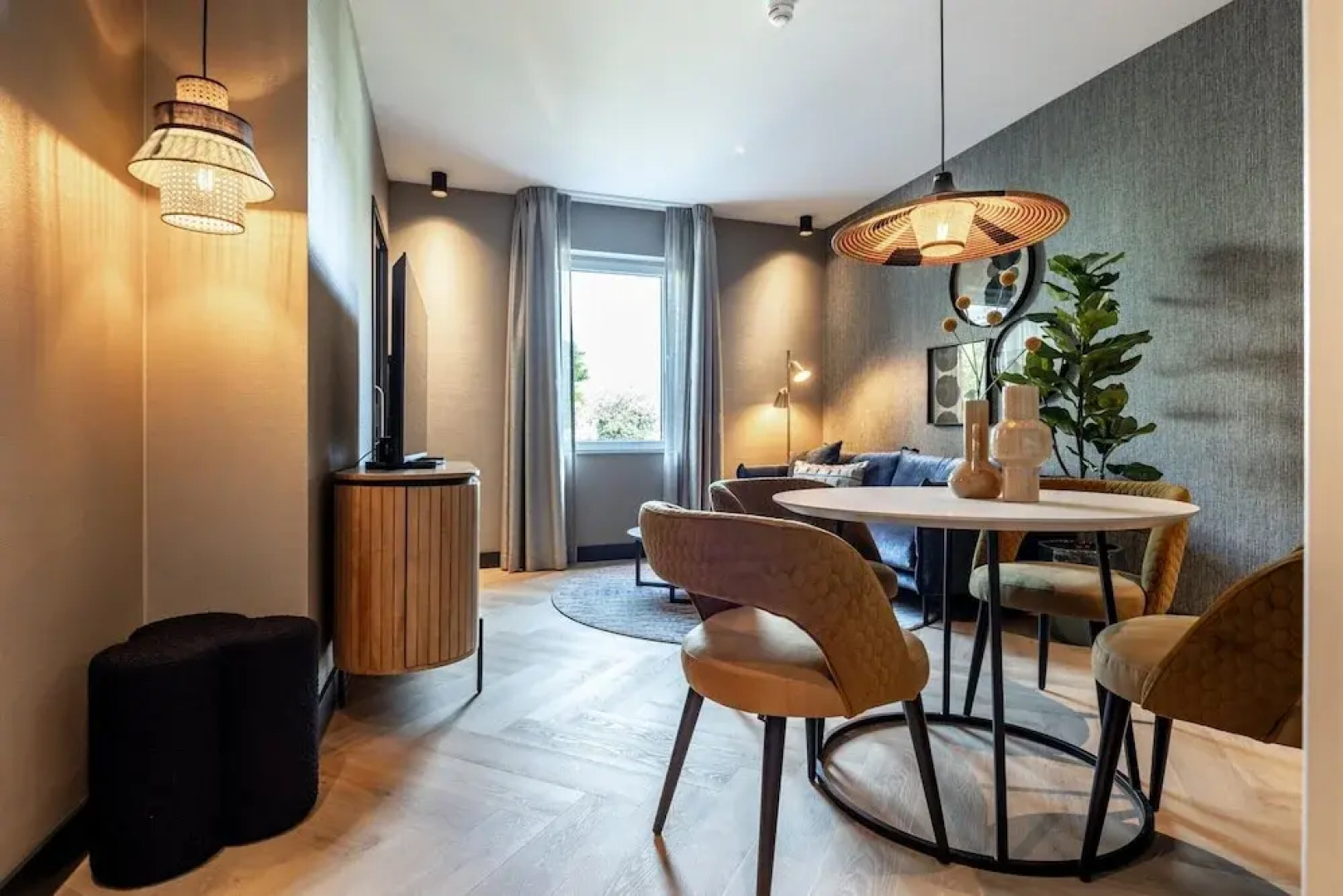 Stylish 2-bedroom Apartment in Delft