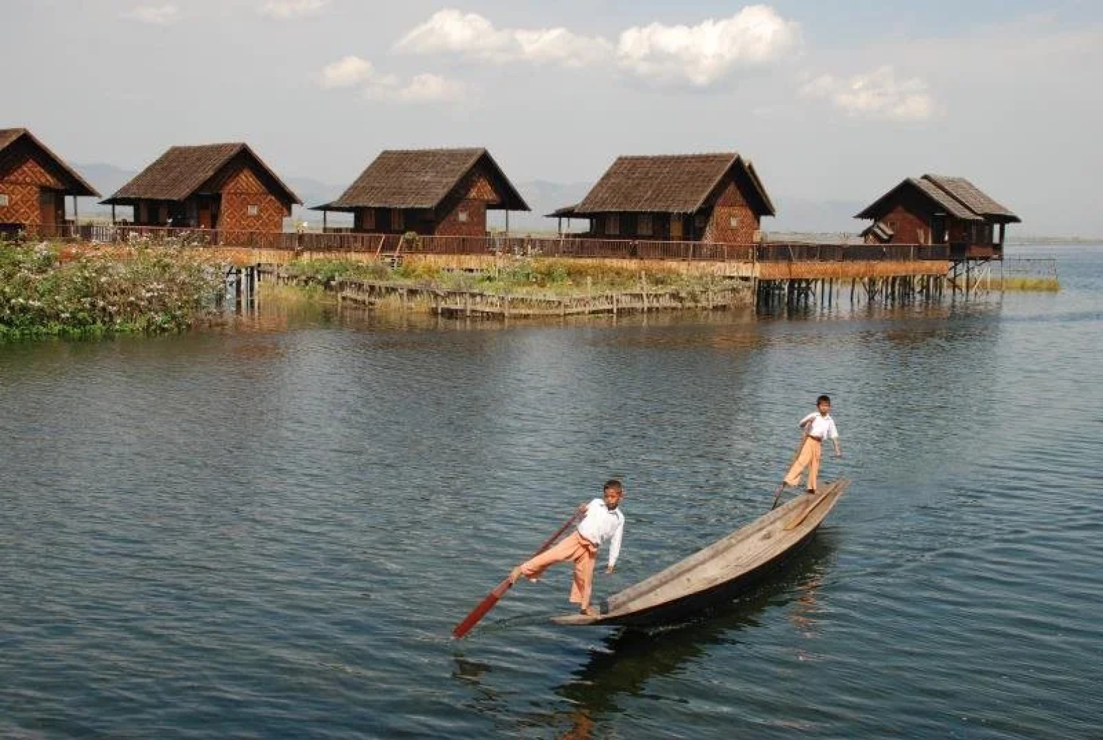Golden Island Cottages - Nampan
