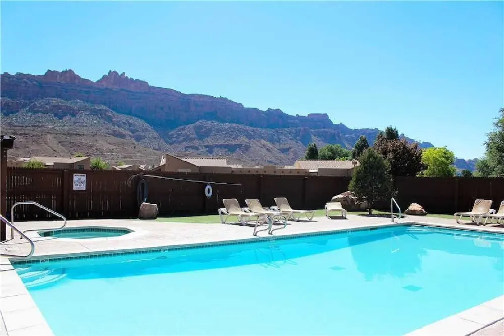 Desert Oasis X1 by RedAwning