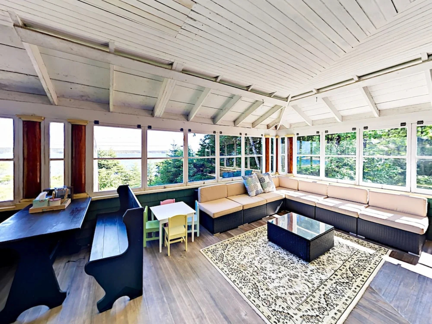 Green Gables Cottage 4 Bedrooms 2 Bathrooms Cottage