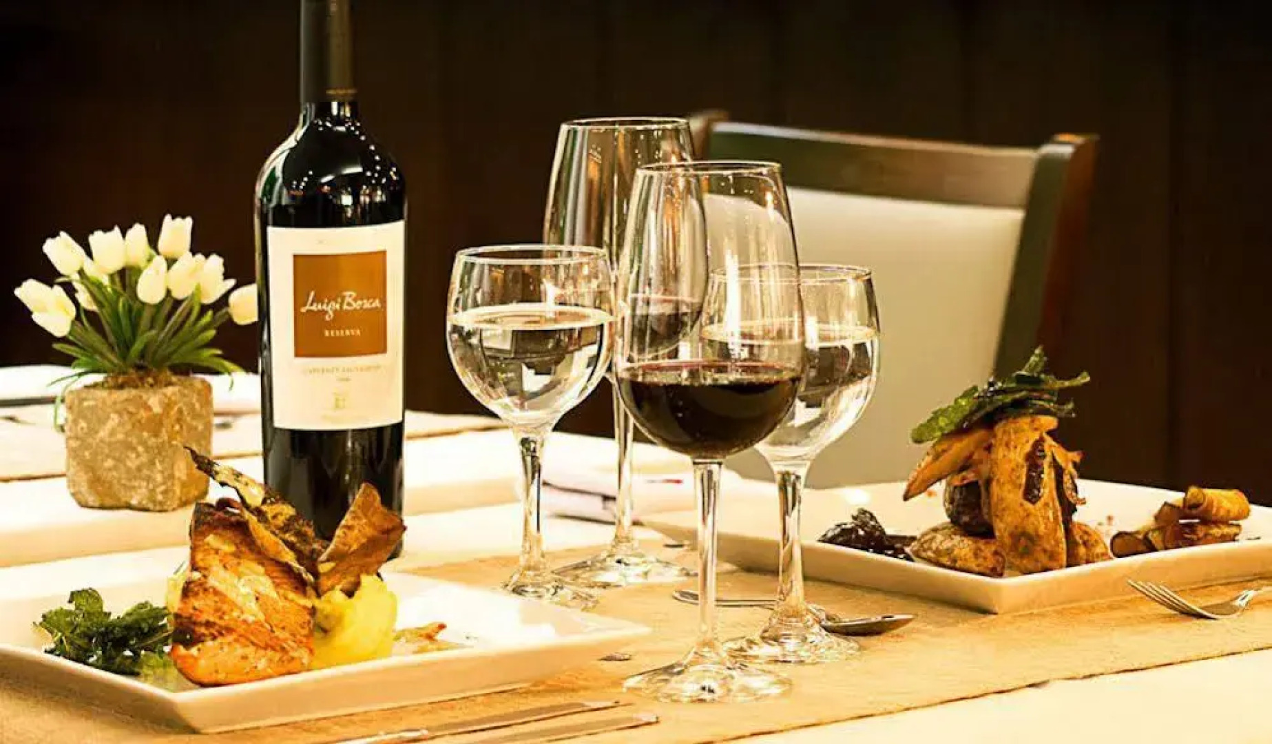 Urquiza Apart Hotel & Suites