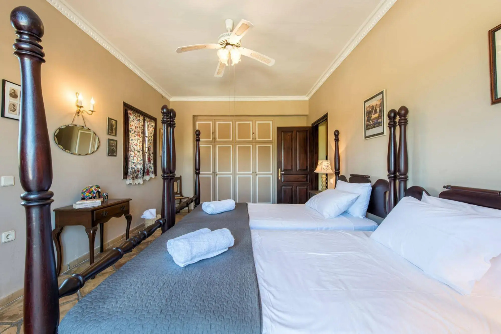 Sarakino The House of Literature