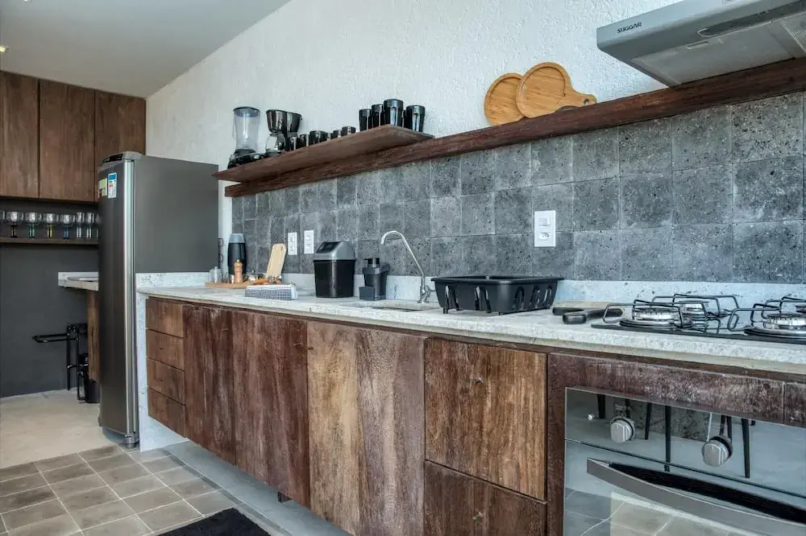 Bel Ssima Casa c Piscina Privativa 5min da Praia