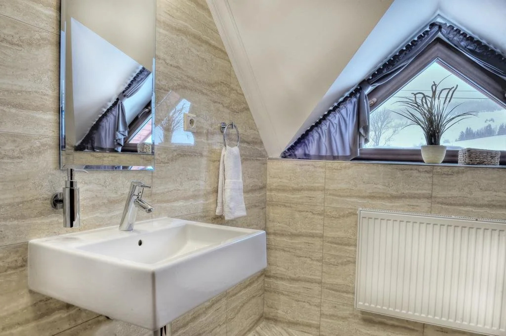 Winter & Summer Resort