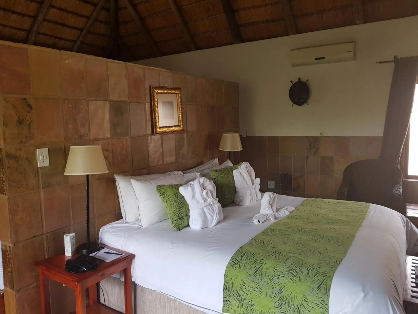 Misty Hills Country Hotel