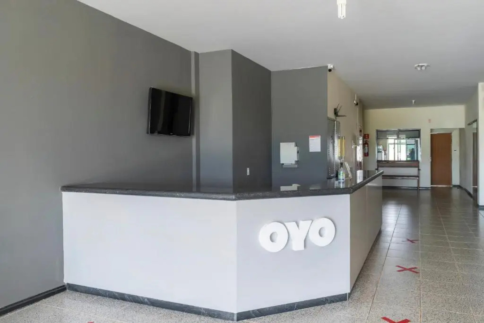 OYO Piuma Palace Hotel