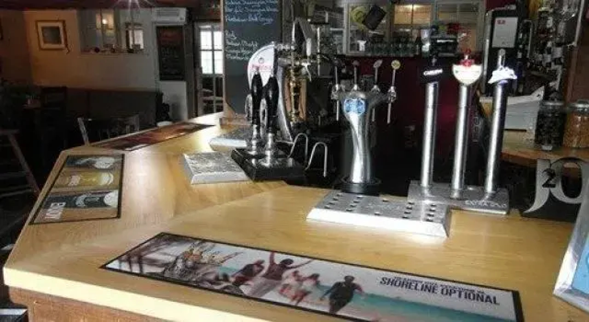 Three Horseshoes
