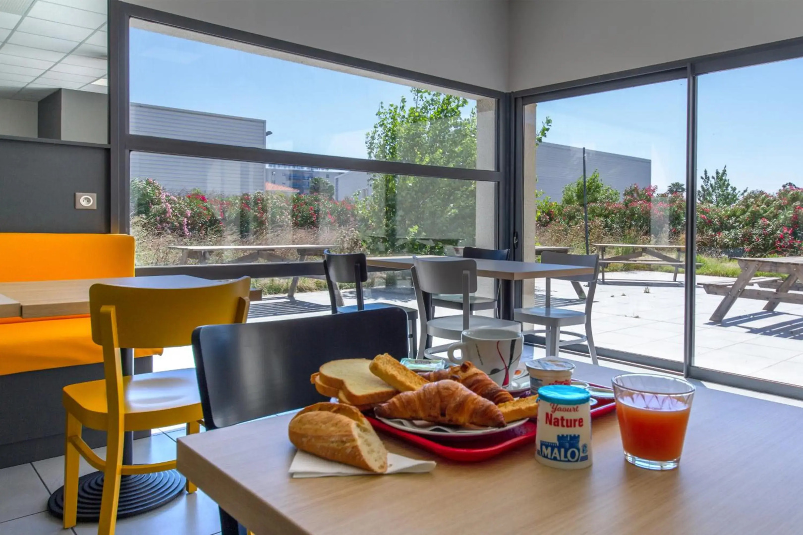 B&B HOTEL PERPIGNAN Sud Saleilles