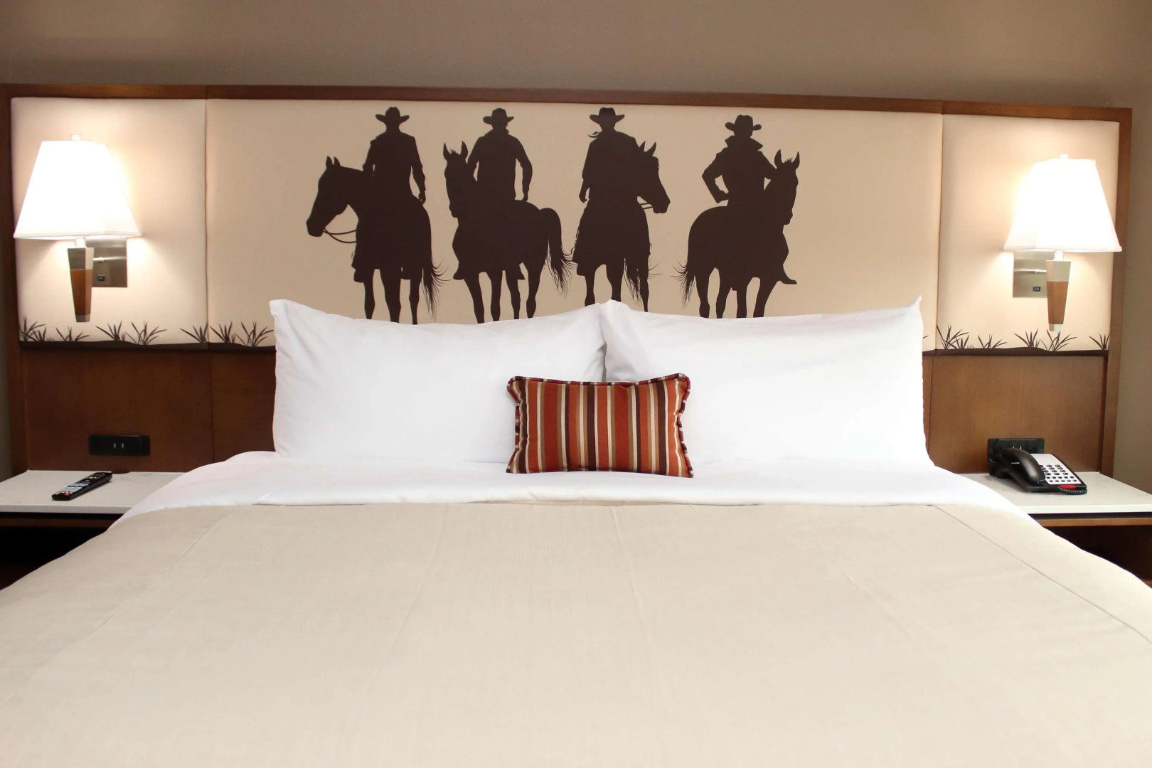Best Western Bandera Suites & Saloon