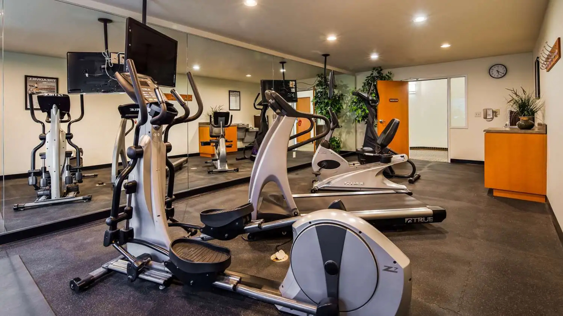 Best Western Rose Quartz Inn