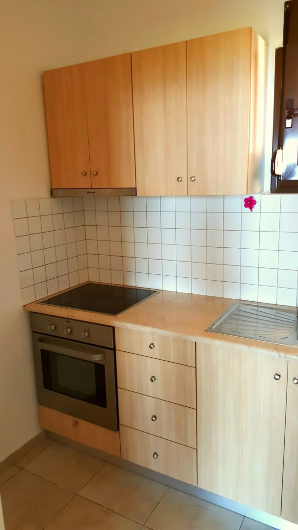 Bungalow White Apartments and Suites