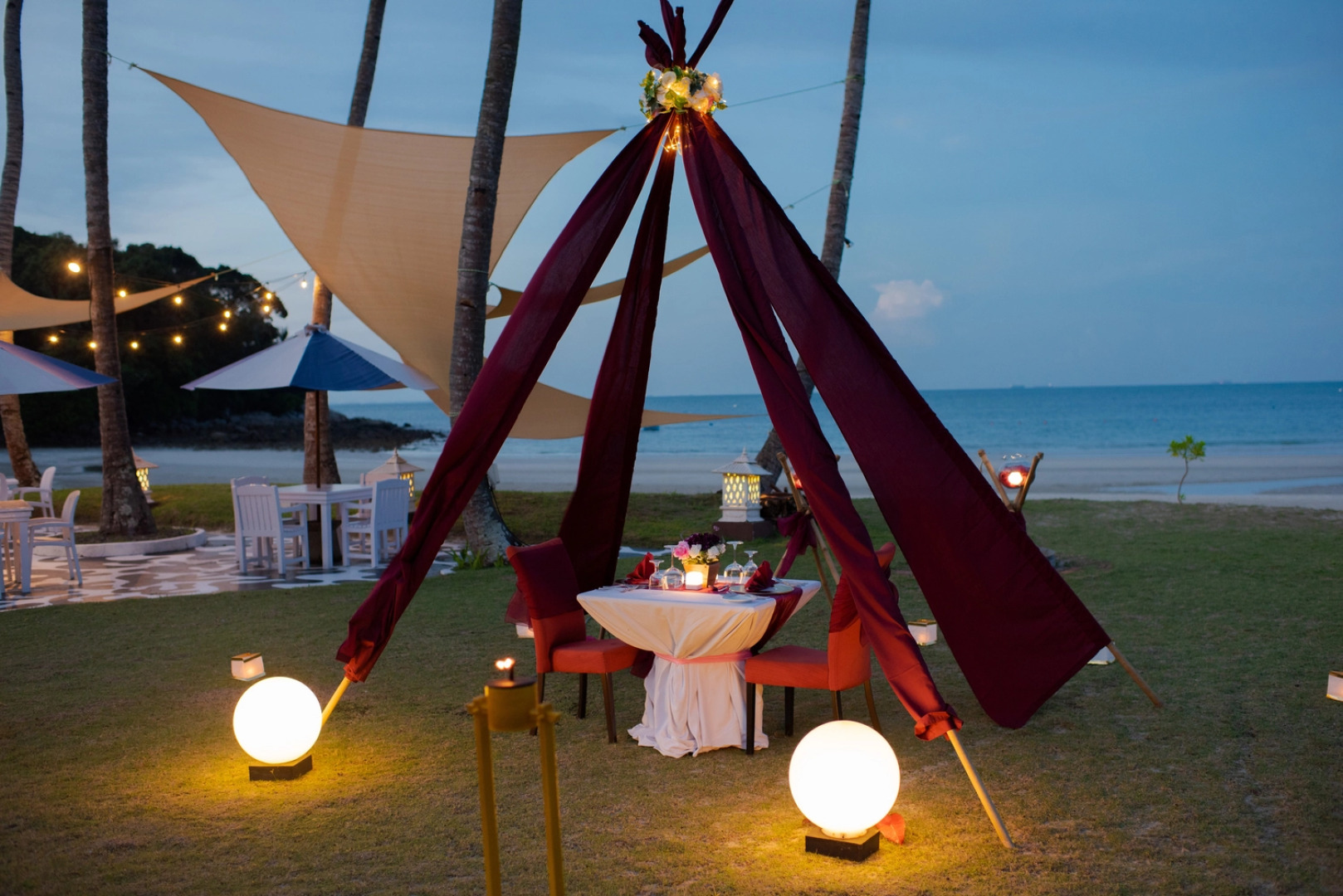 Mayang Sari Beach Resort