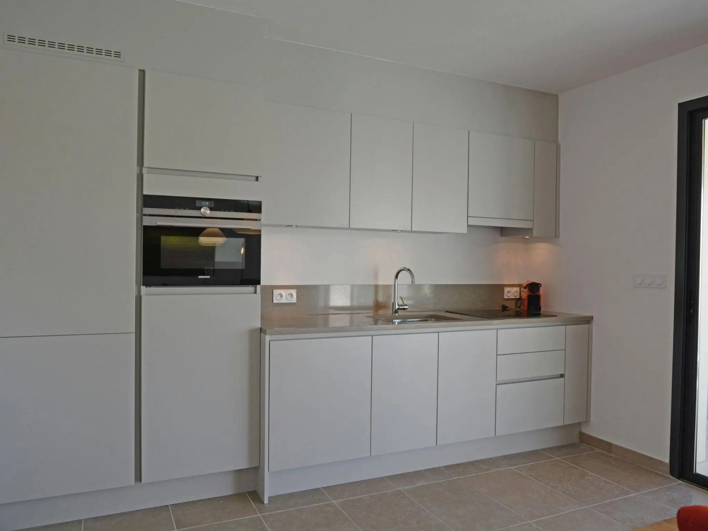 Wonderful Villa in Malaucène with Swimming Pool