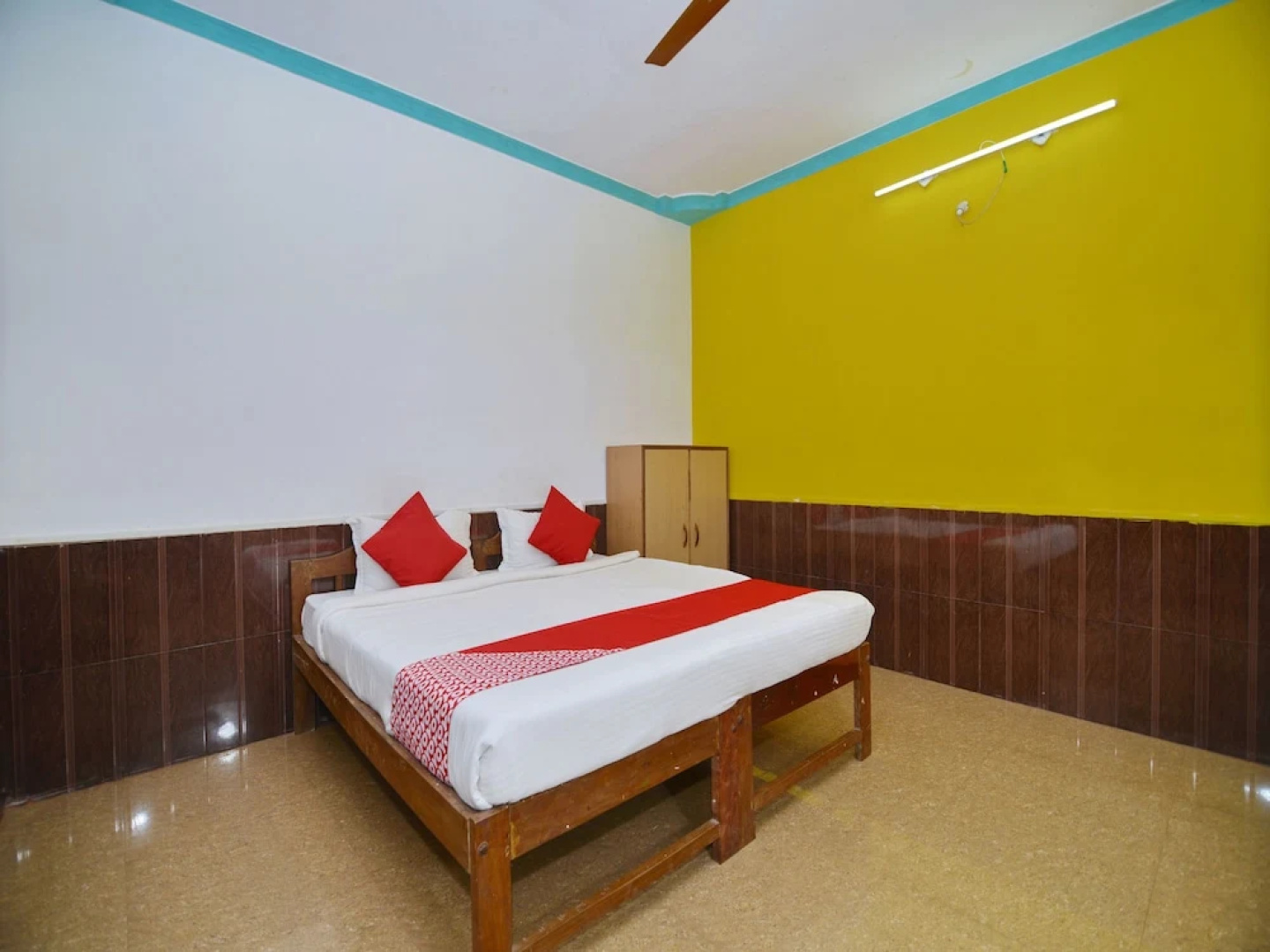 OYO 7206 Spartan Inn
