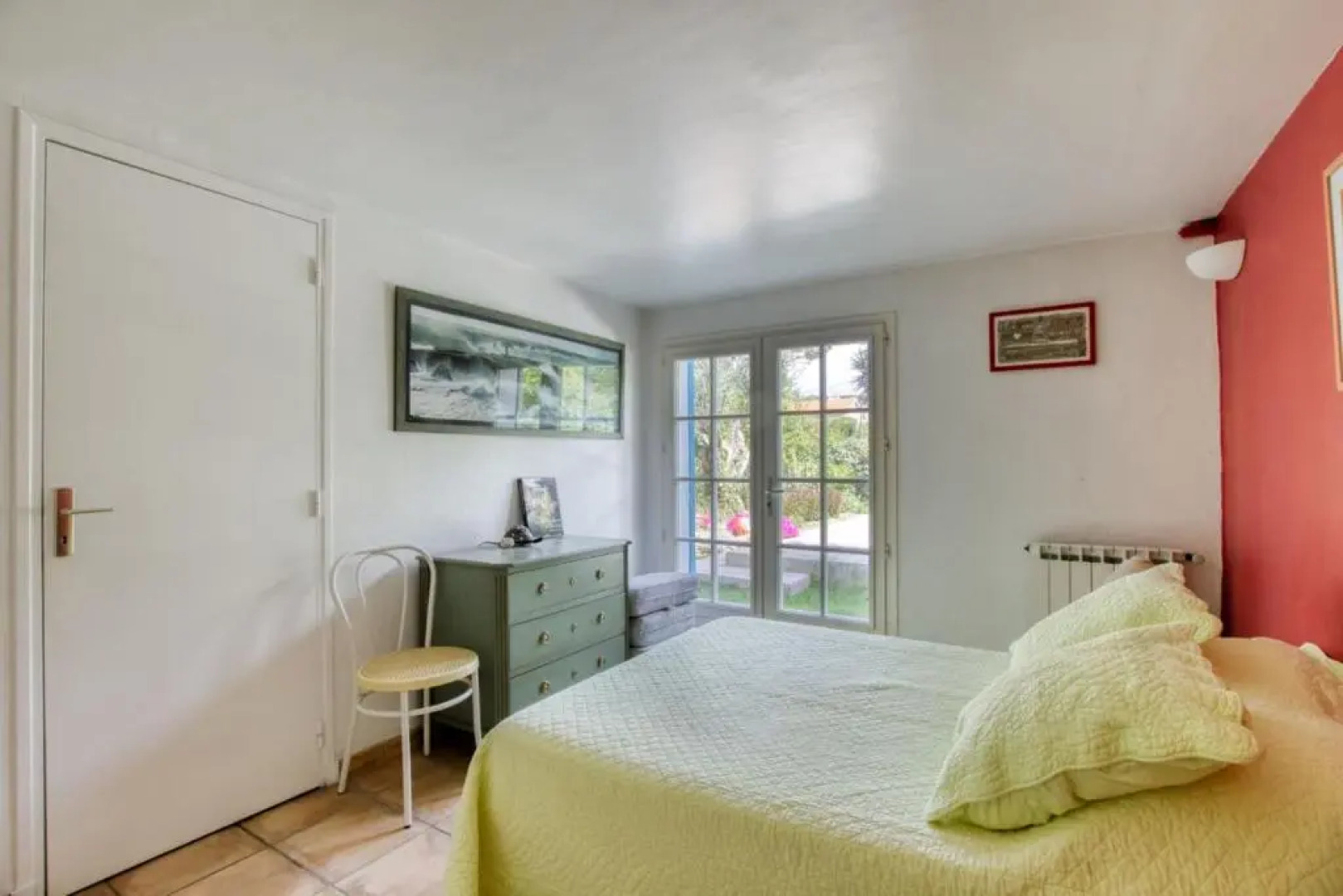 Elegant House with Terrace Garden And Pool