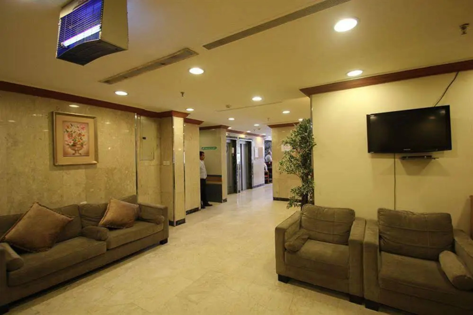 Haneen Al Firdous Hotel