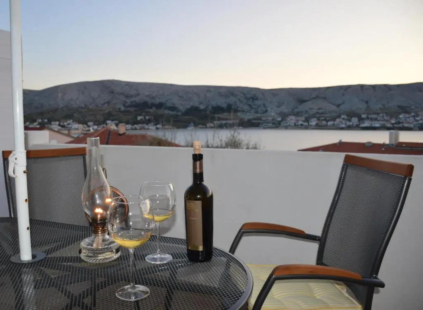 Apartments Burcul Pag