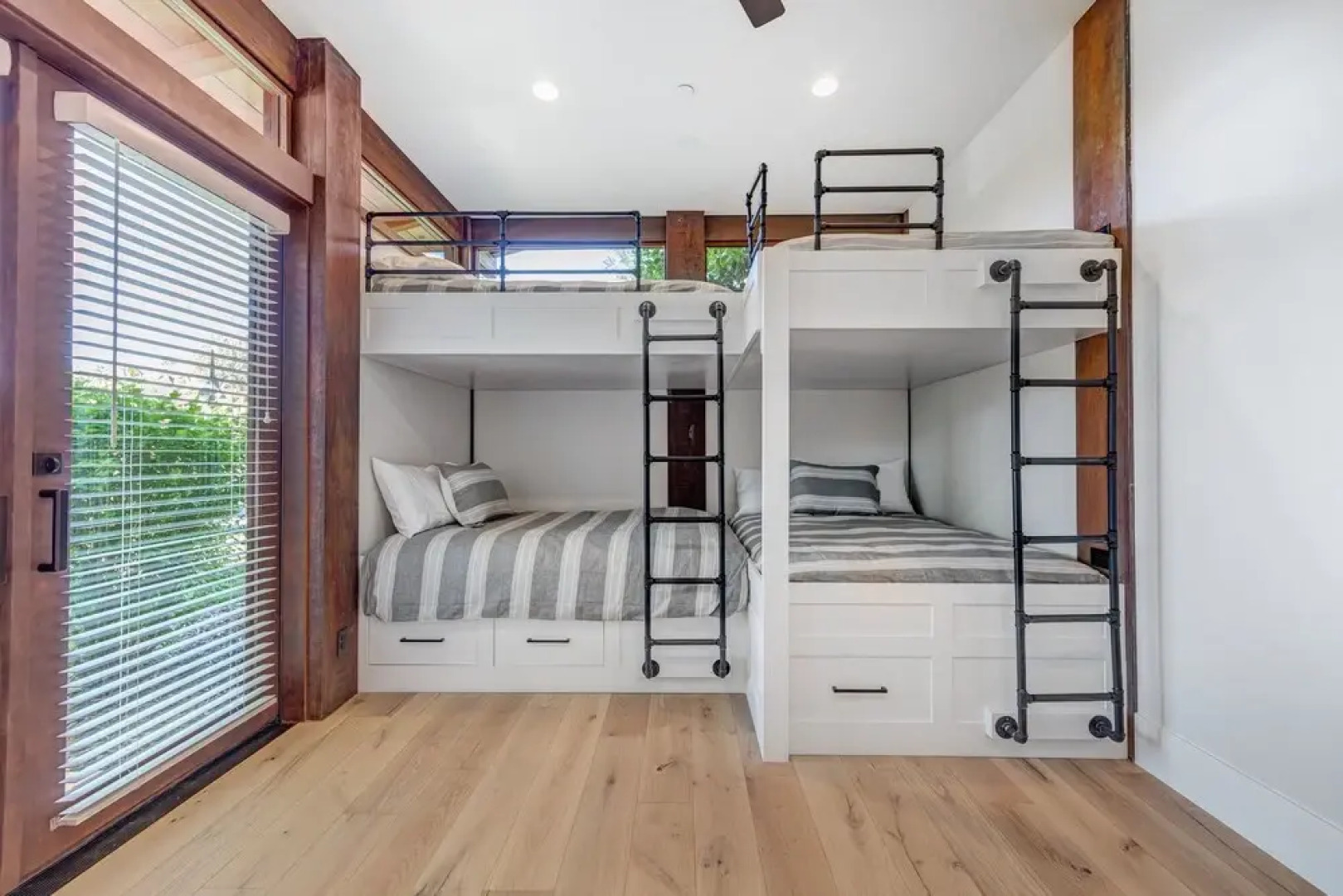 LaFave: Luxury Rentals at Zion