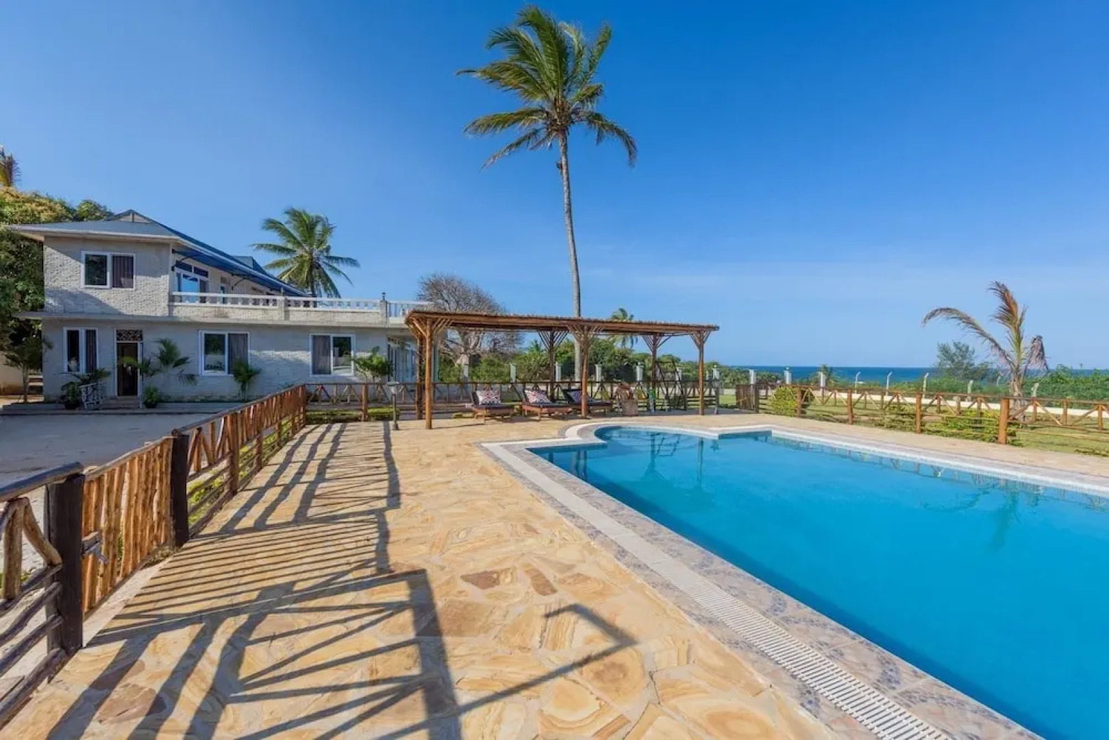 Kichangani Beach house