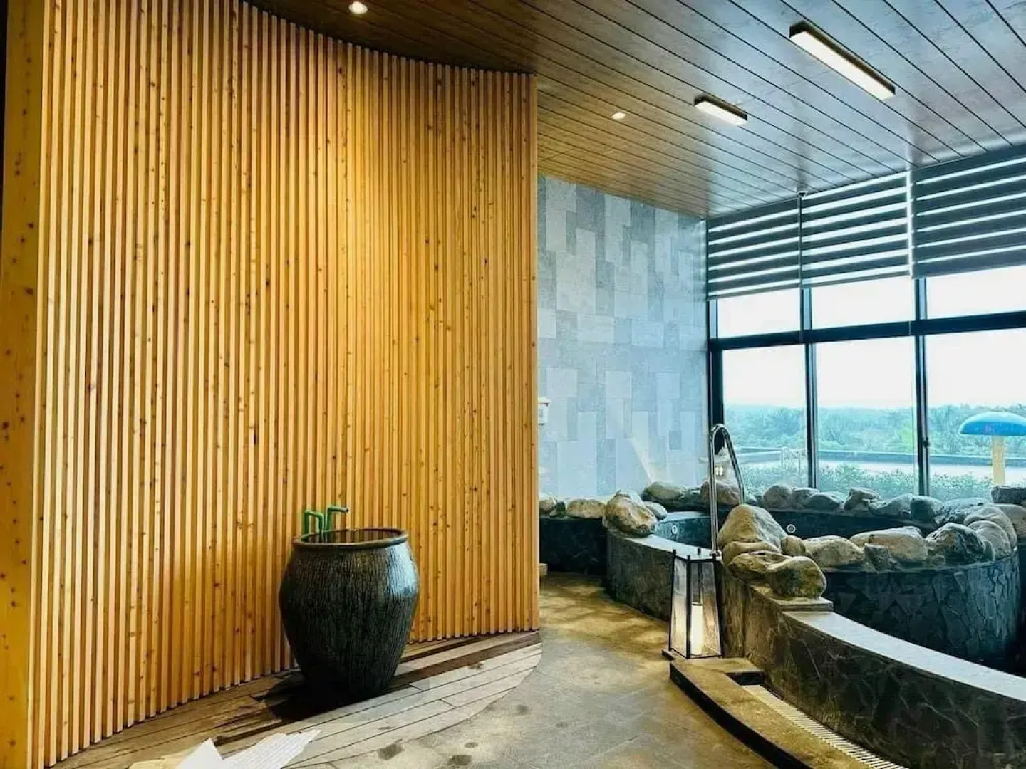 Onsen Landmark Luxury Apartments