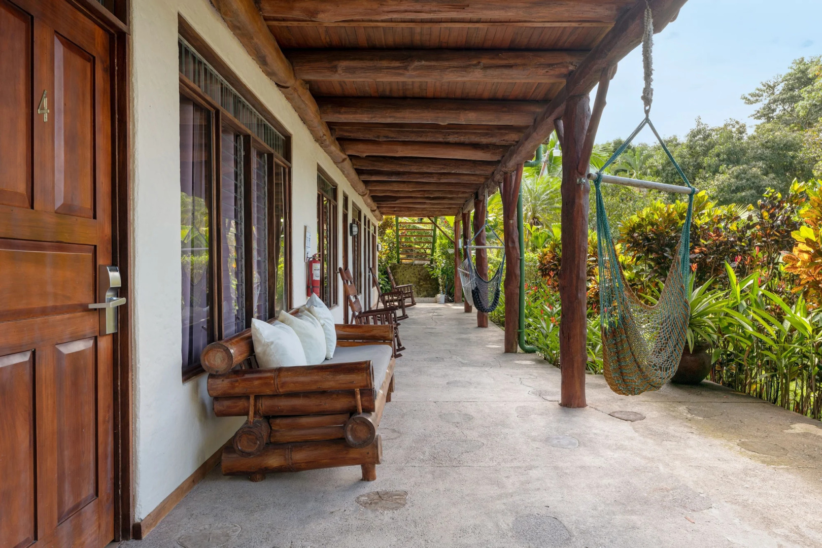 Tabulia Tree Hotel and Villas