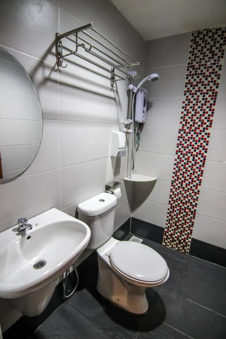 Rose Cottage Hotel Taman Nusa Cemerlang