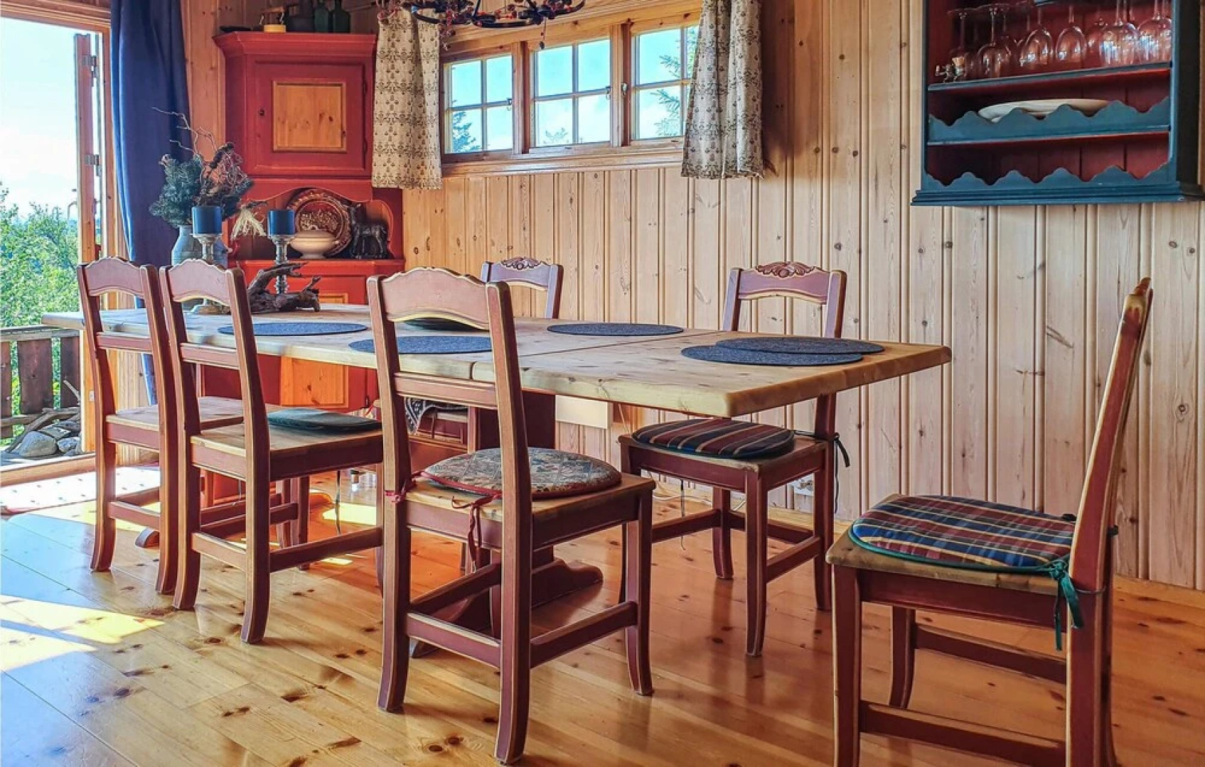 Stunning Home in Svingvoll With 3 Bedrooms and Sauna