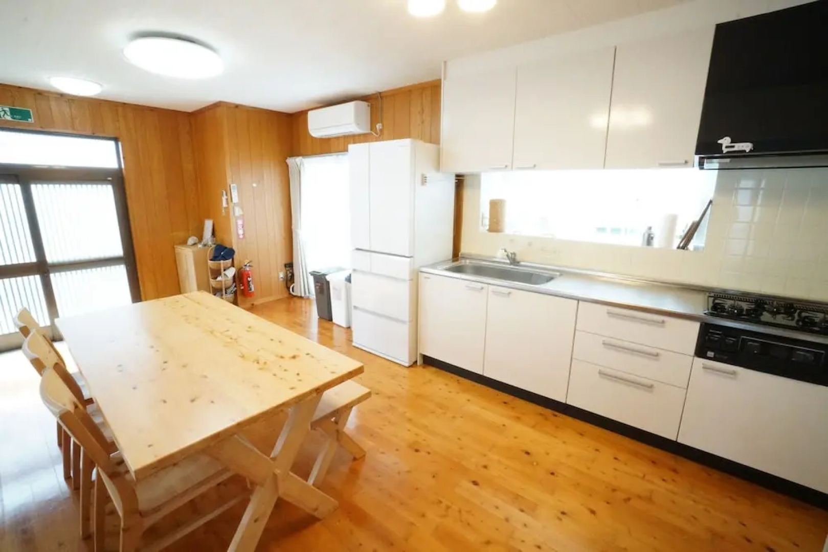 Kafuya Miyagi igusa villa