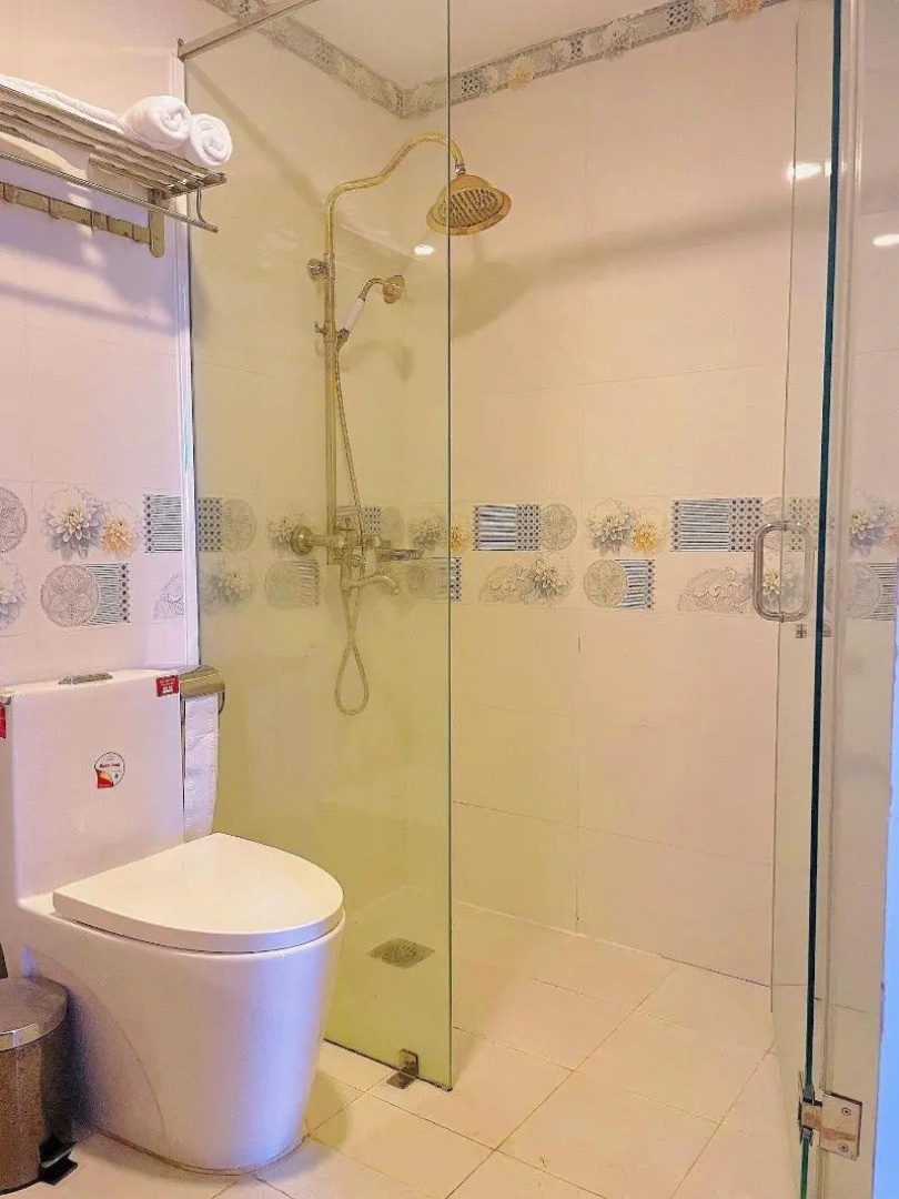 Sunrise Ninh Thuan Hotel