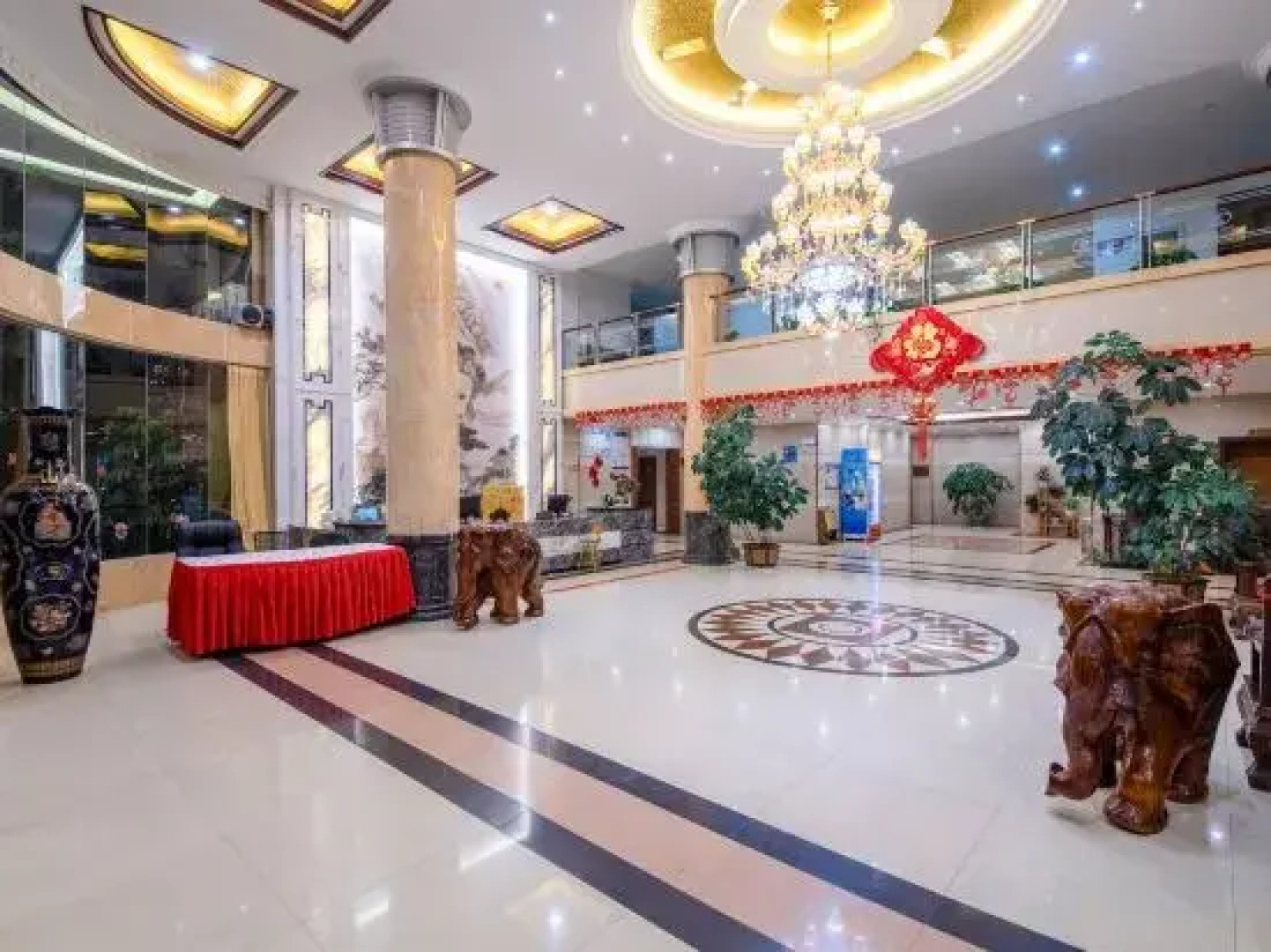 Xingfu Hotel