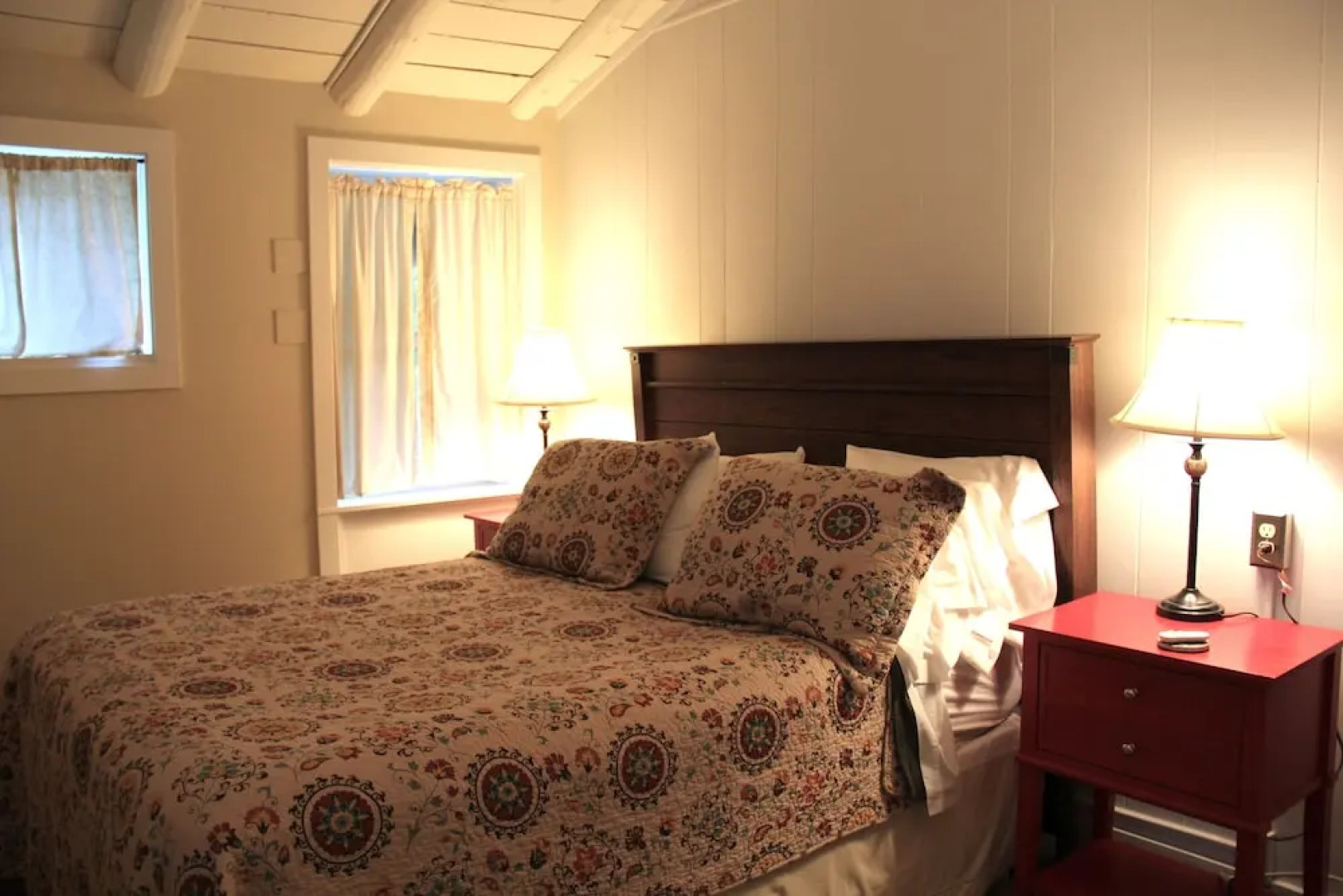 Yellowstone Hot Spring Cabins