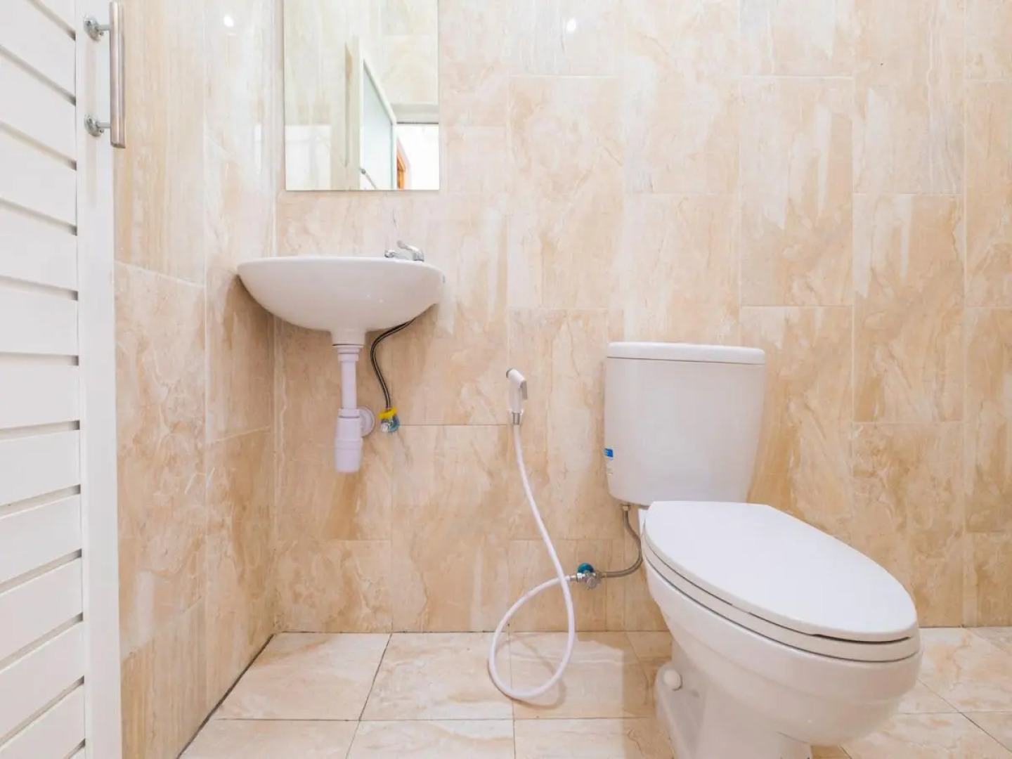 Hotel O Syariah Tasikmalaya Near Universitas Siliwangi Formerly Siliwangi Guest House