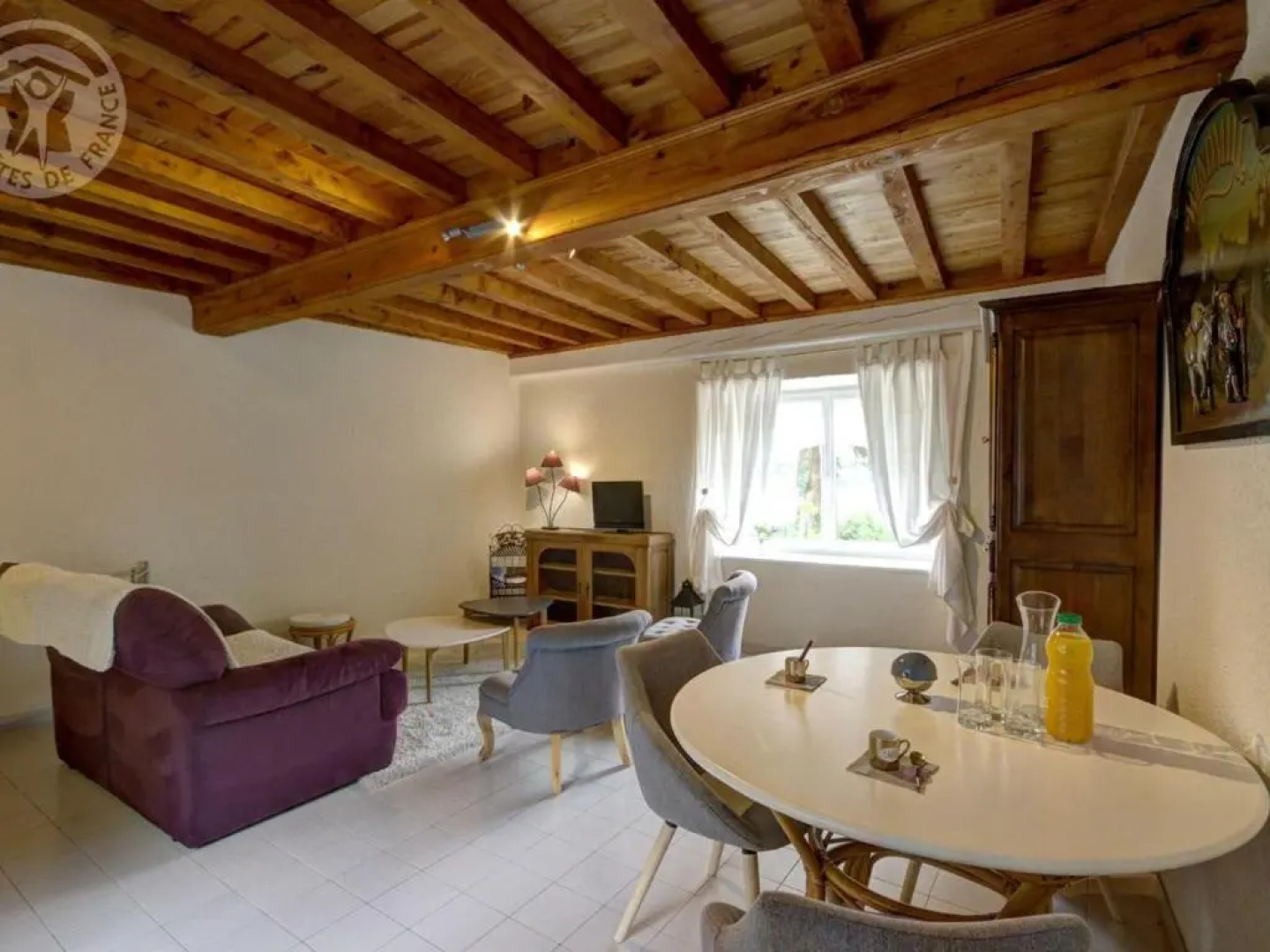 Gîte Belmont-de-la-Loire, 7 pièces, 13 personnes - FR-1-496-140