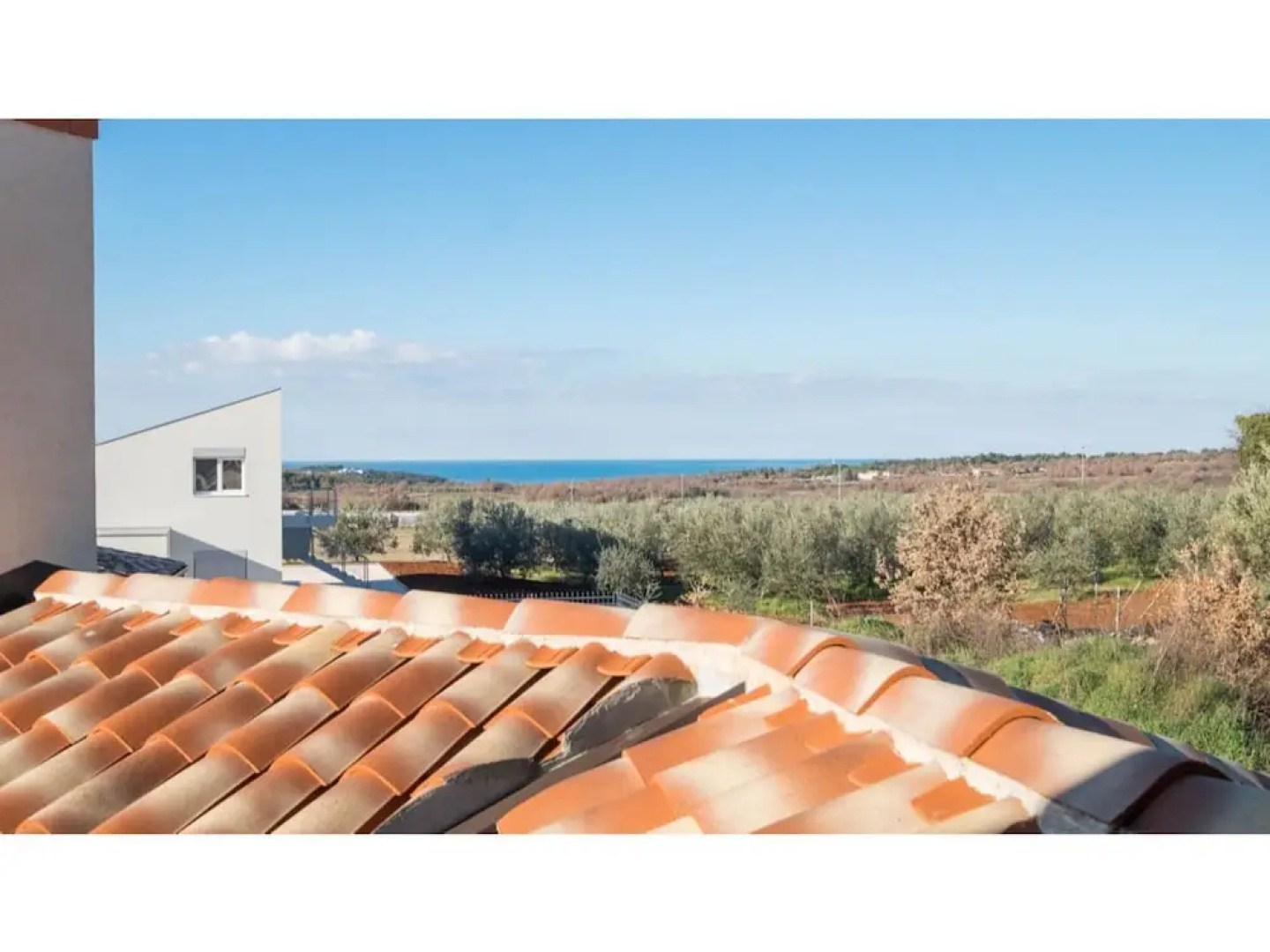 Villa With Private Pool and Garden Ideal for up to 12 Guest