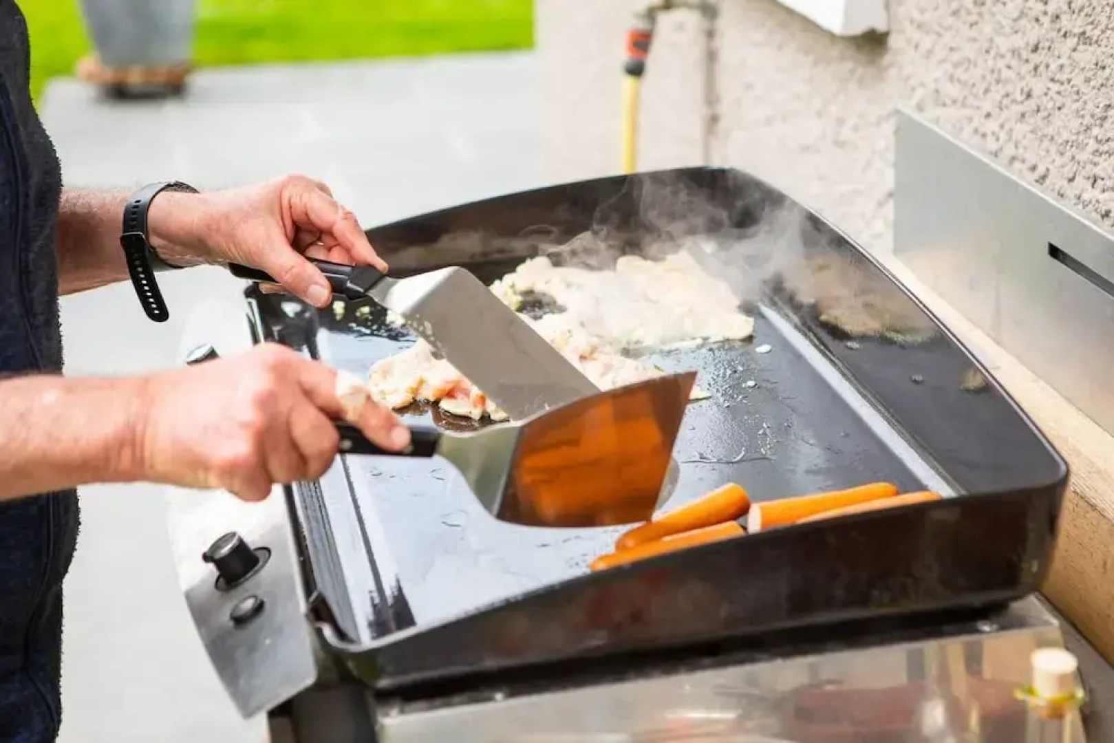 Villa au Bord du lac Avec Piscine Privee et Acces Direct au lac