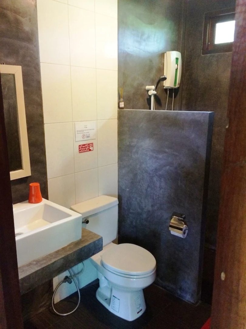 Mekong Riverside Resort & Camping