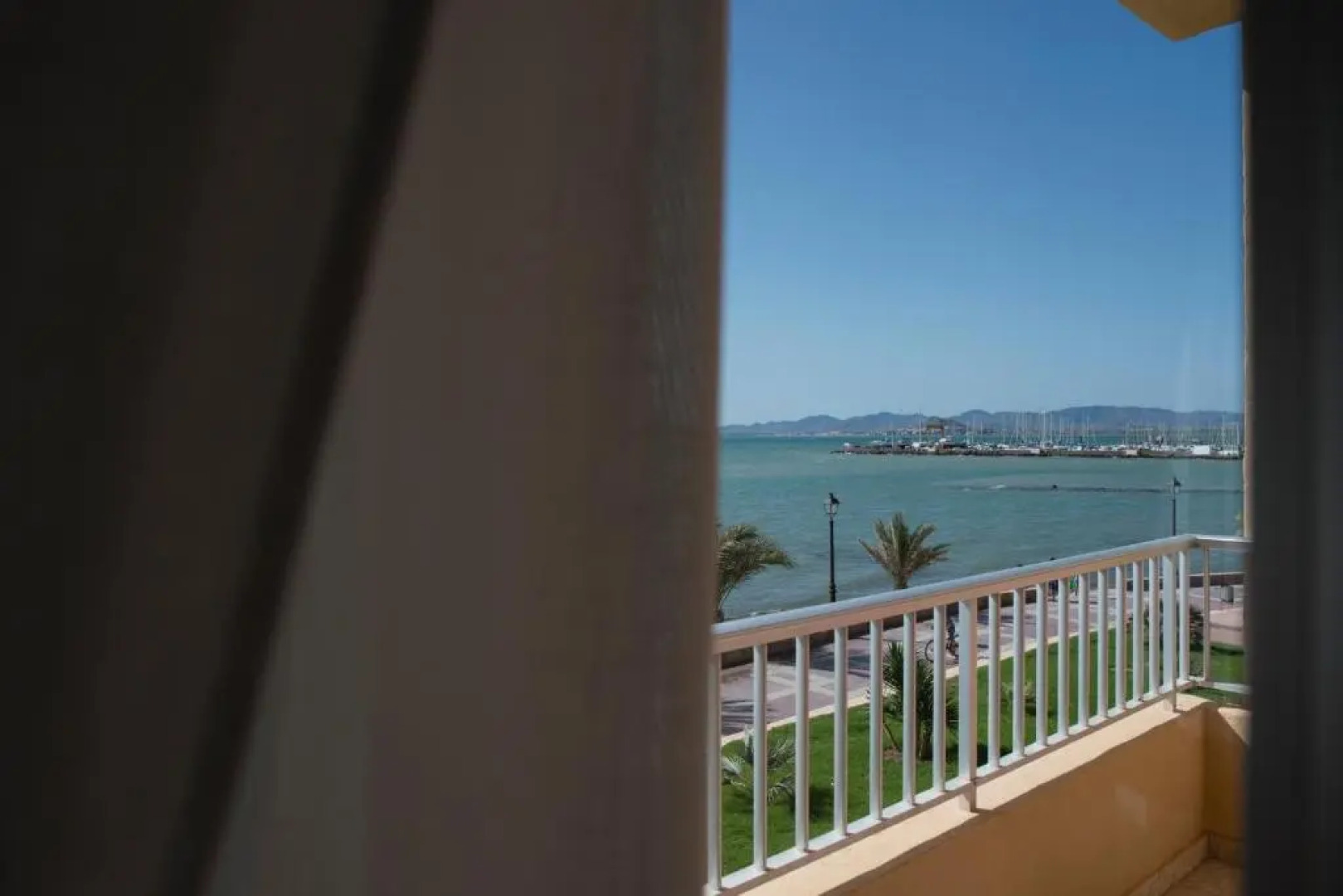 Apartamentos La Encarnación I