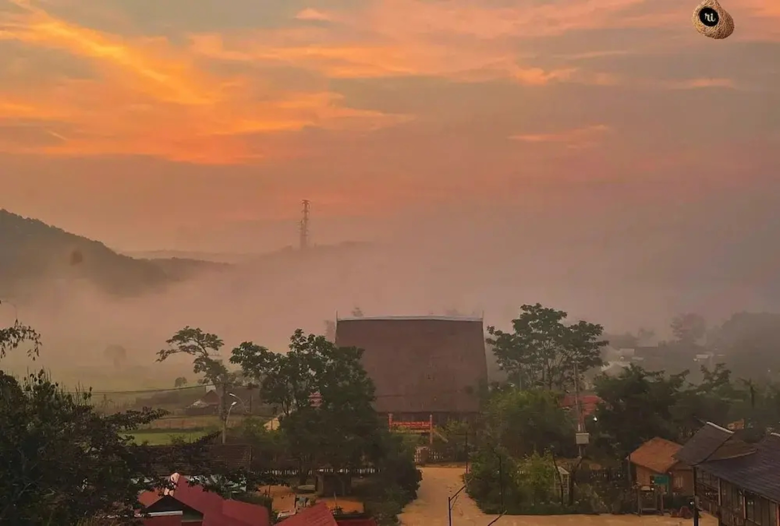 To Chim Ri Homestay Mang Đen