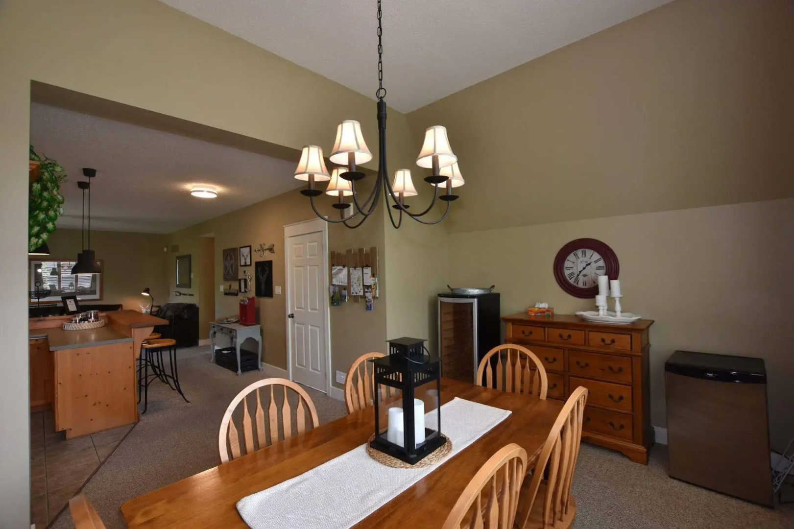 The Lodges at Blue Mountain - Historic Snowbridge Condos