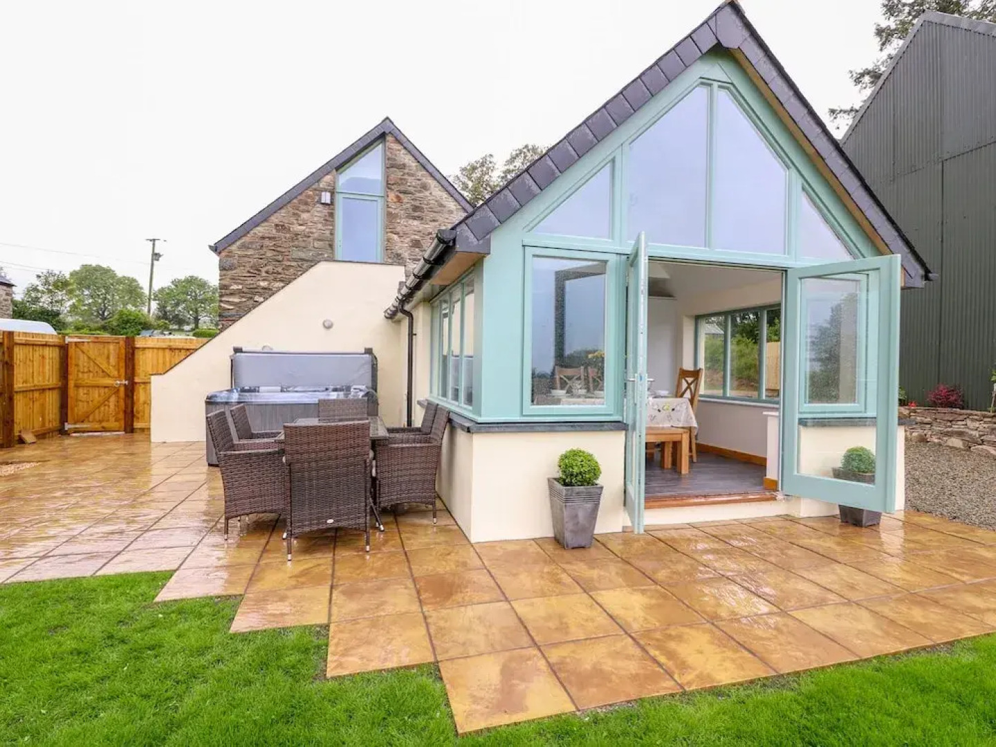 Bwthyn Eisteddfa Fach